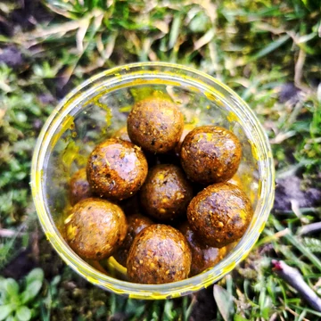 Banán-Krill - DIPPELT CSALIZÓ BOJLI - 20mm 150g